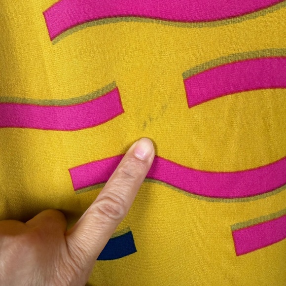 Colorful Patterned T-Shirt - Picture 7 of 7